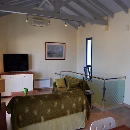 Bohemia Beach House Comfortable Villa On The Beautiful North East Coast Барбаті Екстер'єр фото